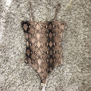 NWOT SNAKE SKIN BODYSUIT